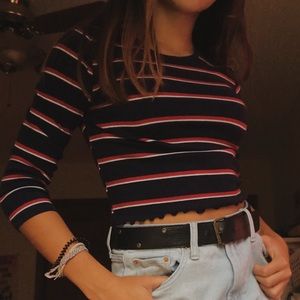 Long sleeve forever 21 crop top